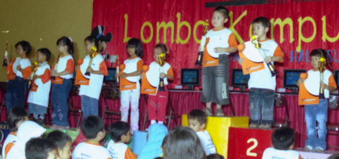 Lomba Komputer Sidoarjo 2006